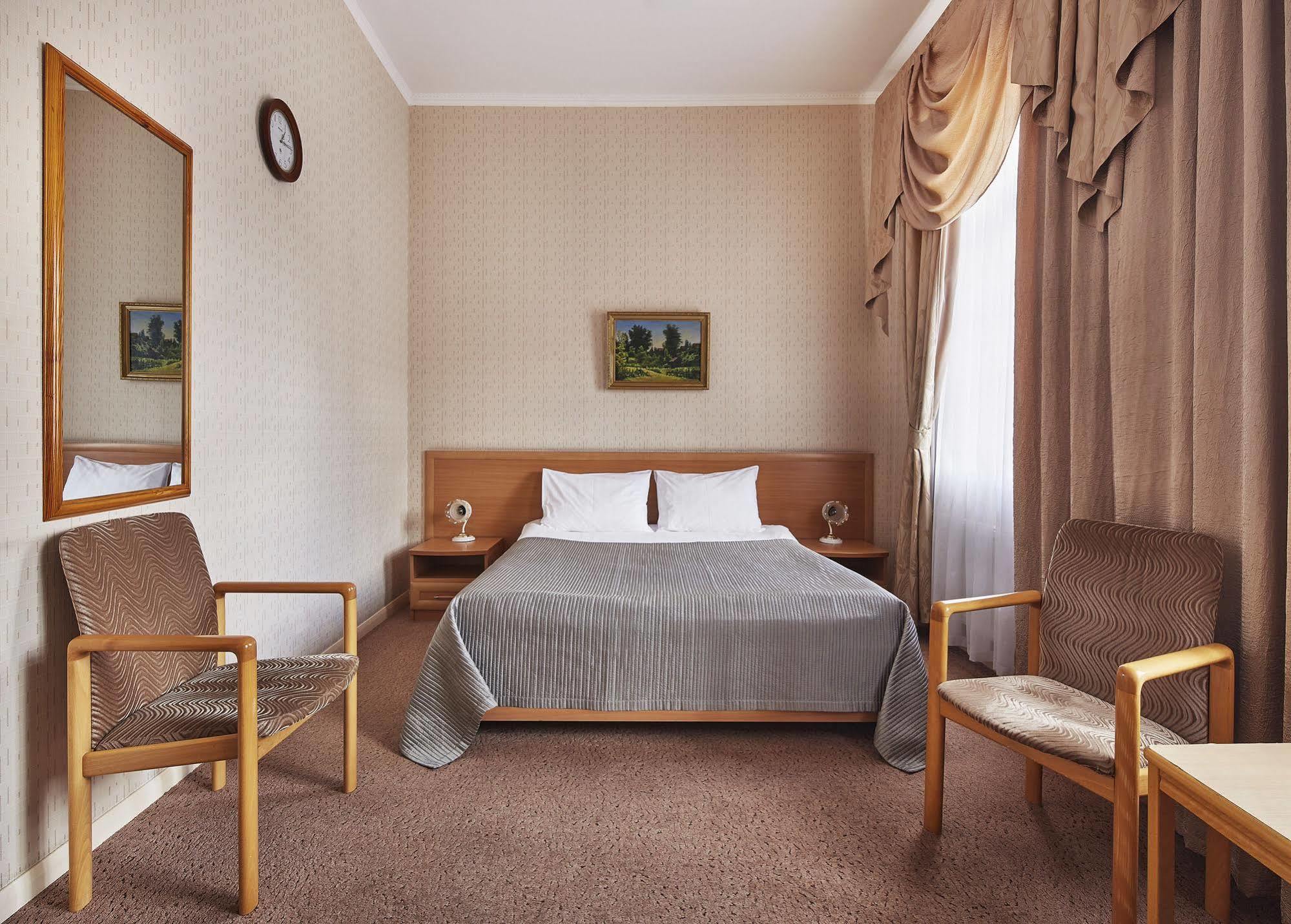 レフォルトヴォ ホテル モスクワ 部屋 写真